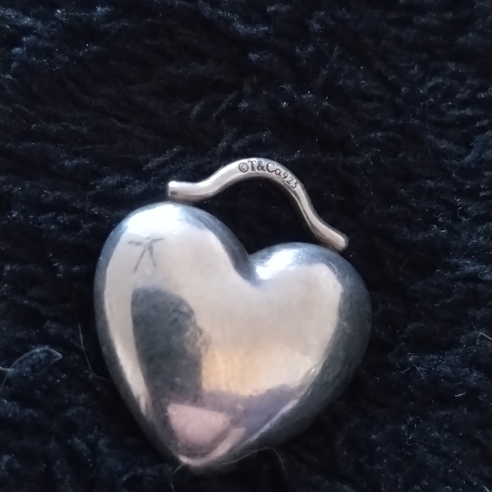 Tiffany 925 24" puff heart charm